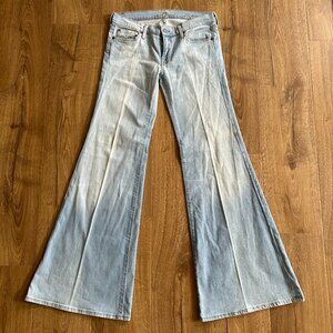 7 For All Mankind Super Flare Light Wash Jeans – Size 28 Low Rise Wide Leg Denim